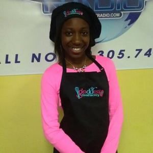 Meet your Posher, Simone